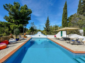 Stylish private villa with Pool near Carvoeira, Algarve